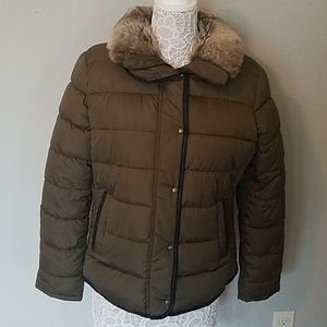 NWOT Old Navy Fur Collar Puffer Jacket